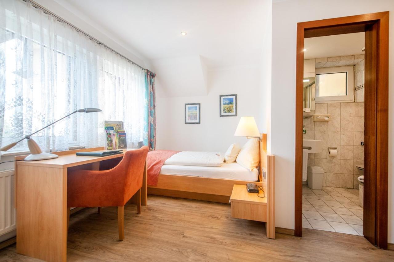 Waldesblick, Hotel-Restaurant Lahr  Szoba fotó